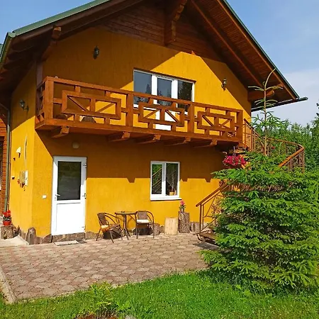 Alojamento de Turismo Selvagem приватна потічок Slavske